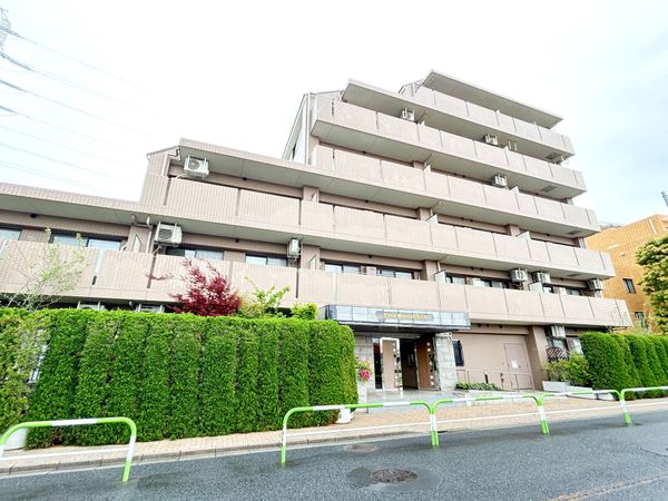 ライオンズマンション成城 外観