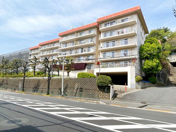 成城ハウス 外観