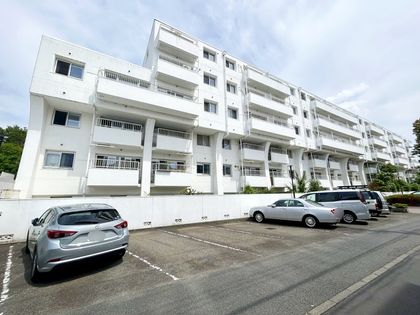 成城アンバサダー 外観