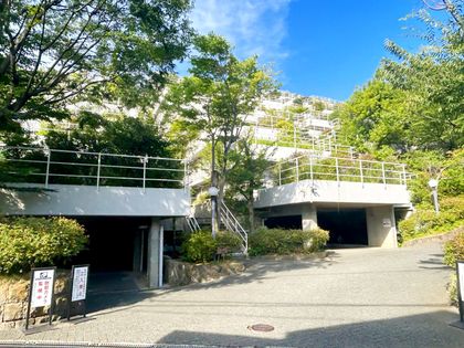 ゆりが丘ヴィレッジ 6号棟 外観