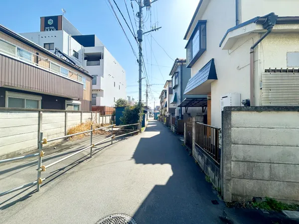 前面道路含む土地写真