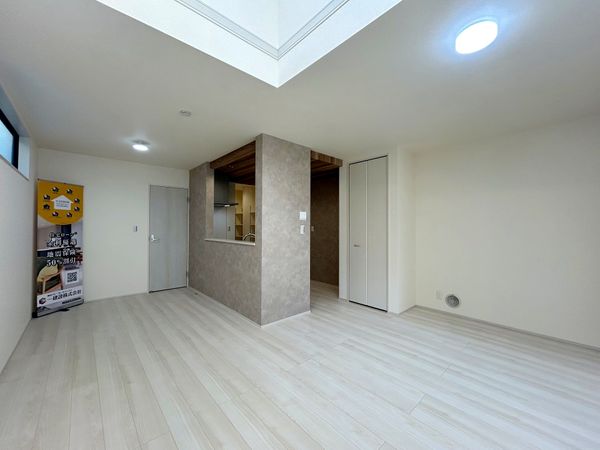 日野市旭が丘1丁目 1号棟 リビング 日野市旭が丘1丁目 1号棟 リビング