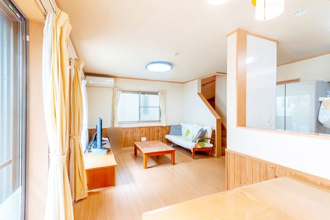 日野市栄町3丁目 戸建 リビング