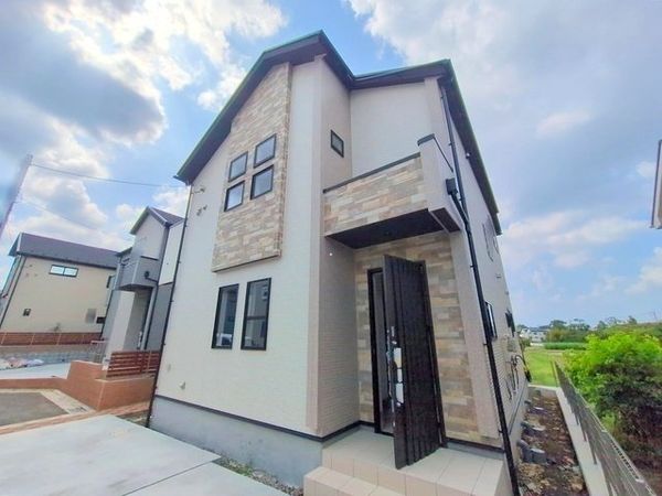 日野市栄町4丁目 新築戸建3号棟 外観