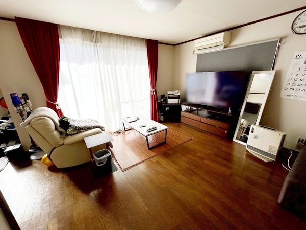 武蔵村山市残堀5丁目 戸建 リビング 武蔵村山市残堀5丁目 戸建 リビング