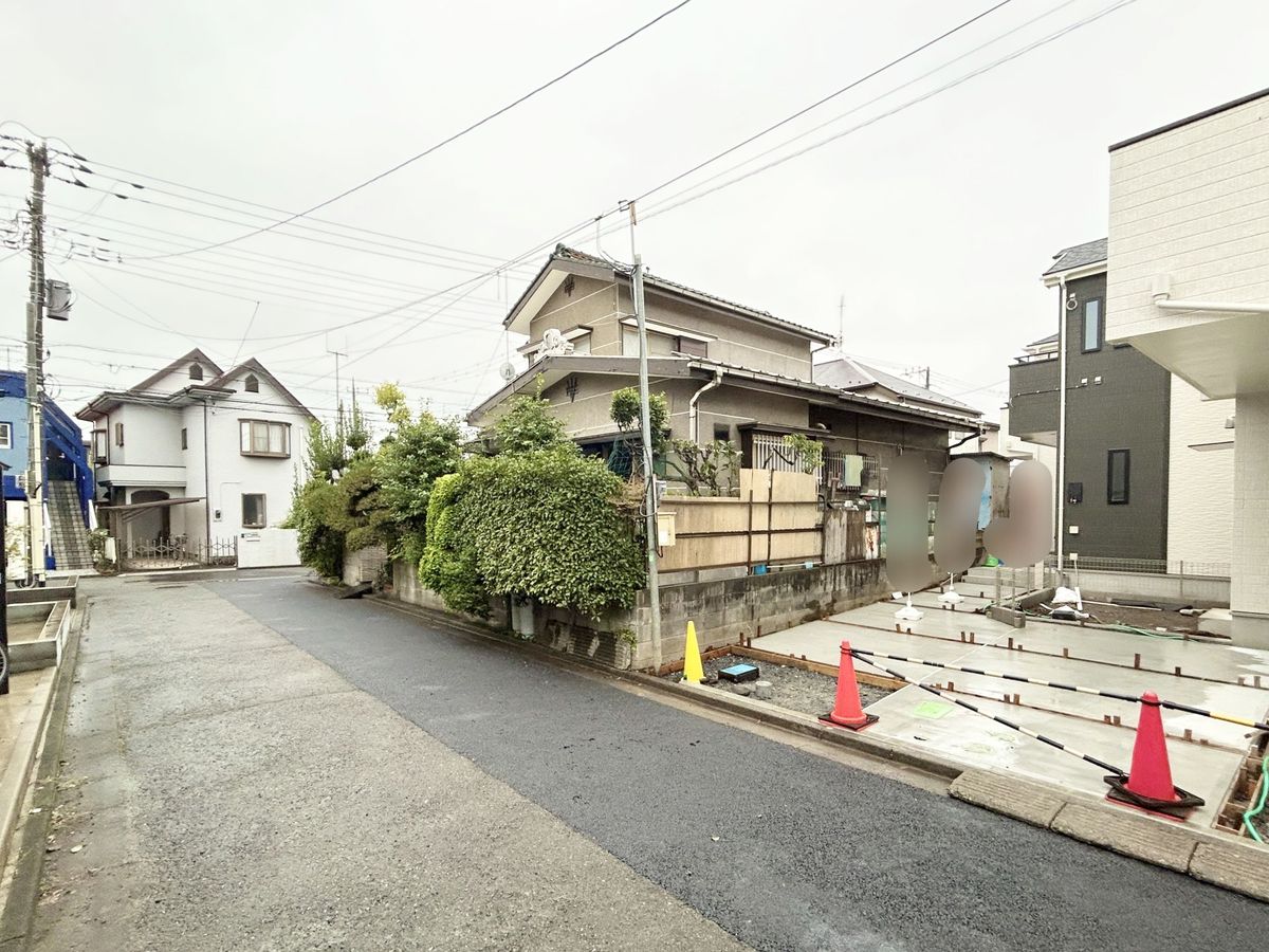 昭島市朝日町4丁目 新築戸建A号棟 前面道路含む外観 前面道路含む外観