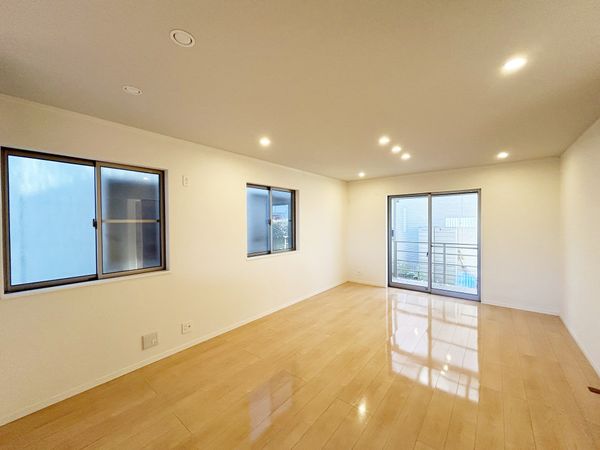 立川市砂川町8丁目 戸建 リビング 立川市砂川町8丁目 戸建 リビング
