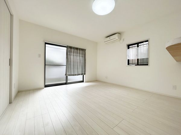 八王子市石川町 戸建 リビング 八王子市石川町 戸建 リビング