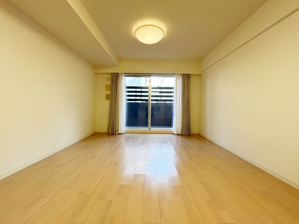 サンクレイドル東中神 リビング サンクレイドル東中神 リビング