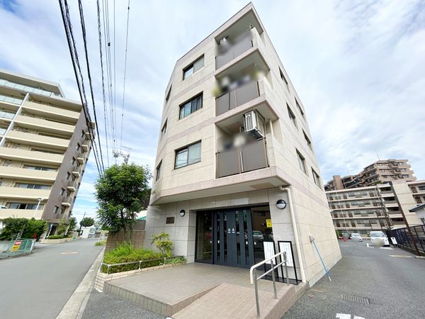 リーベスト立川 外観