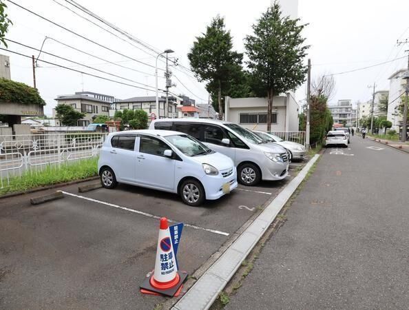 西けやき台団地 駐車場