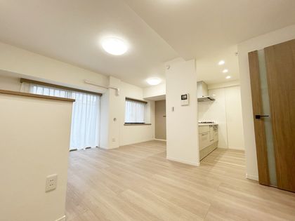 リーベスト立川錦町Ⅱ リビング