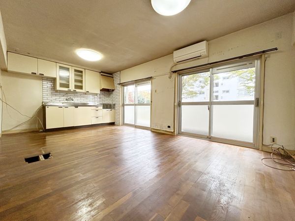 西けやき台団地 5号棟 リビング 西けやき台団地 5号棟 リビング