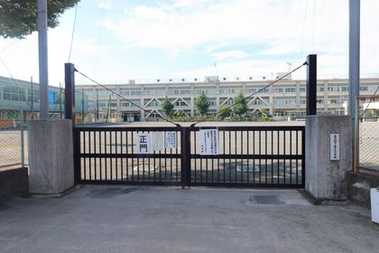 タカギ青梅橋マンション 東大和市立第二小学校(約570m) 東大和市立第二小学校(約570m)