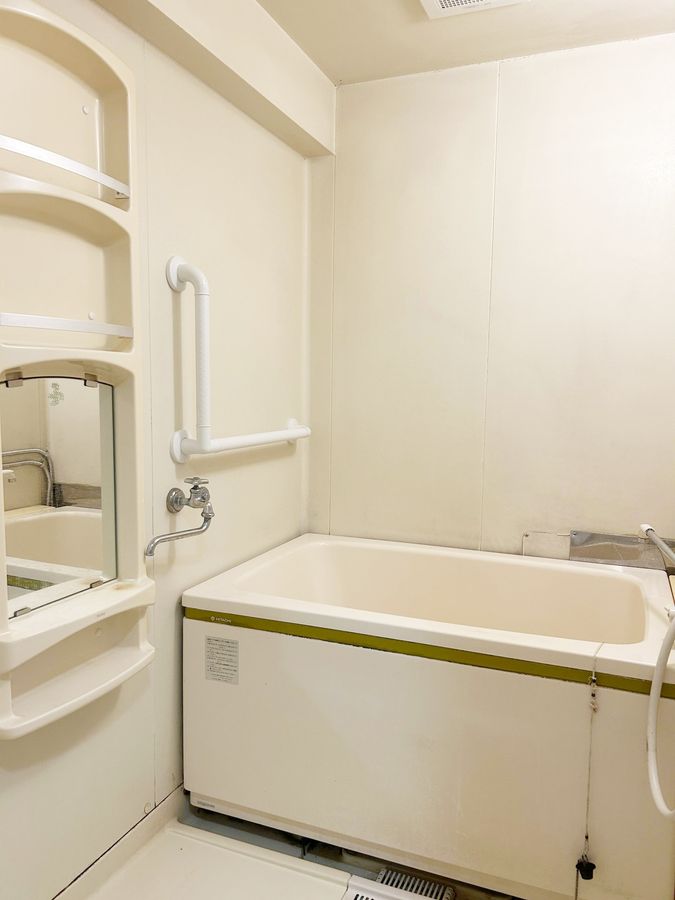 タカギ青梅橋マンション バス バス