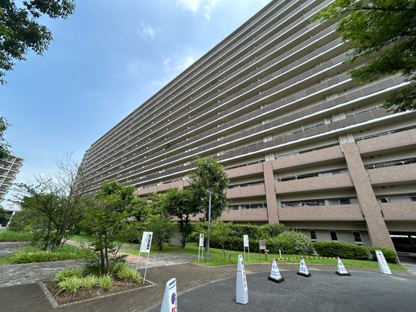 ニューロシティ E棟 外観 ニューロシティ E棟 外観
