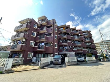 パピヨン五番館武蔵砂川 外観