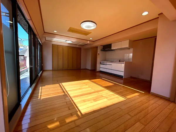 2階リビングダイニング