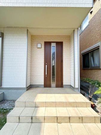 あきる野市引田 戸建 玄関 あきる野市引田 戸建 玄関