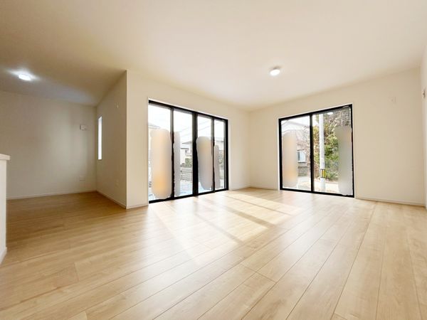 昭島市朝日町5丁目8期 新築戸建1号棟 リビング