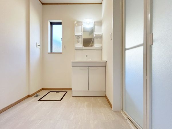 青梅市今井1丁目 戸建 洗面