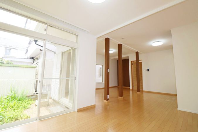 昭島市美堀町2丁目 戸建 リビング 昭島市美堀町2丁目 戸建 リビング