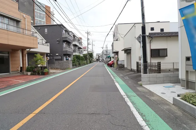 北向き前面道路