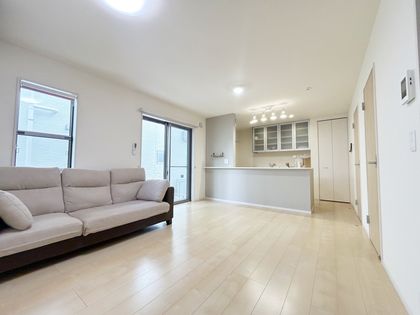 昭島市宮沢町2丁目 戸建 リビング
