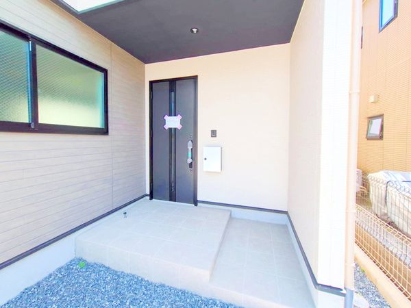 青梅市新町7丁目6期 新築戸建3号棟 玄関 青梅市新町7丁目6期 新築戸建3号棟 玄関