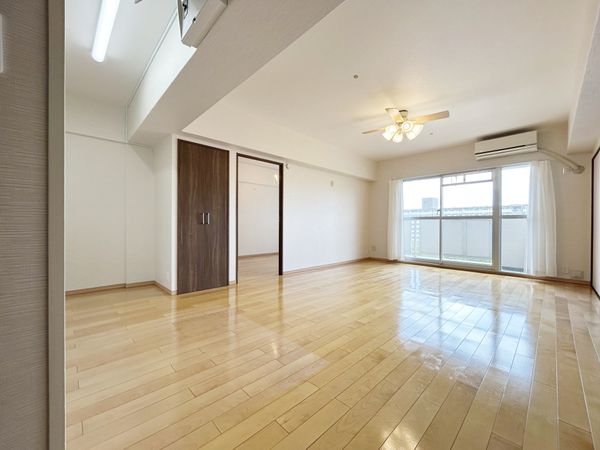 昭島つつじが丘ハイツ北 14号棟 リビング 昭島つつじが丘ハイツ北 14号棟 リビング