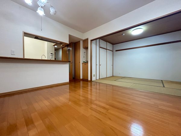 日神パレステージ羽村 室内