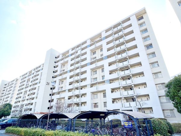 昭島つつじが丘ハイツ北 24号棟 外観 昭島つつじが丘ハイツ北 24号棟 外観