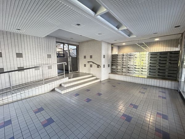 ライオンズマンション昭島 ロビー ロビー