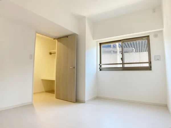 洋室約５．８帖