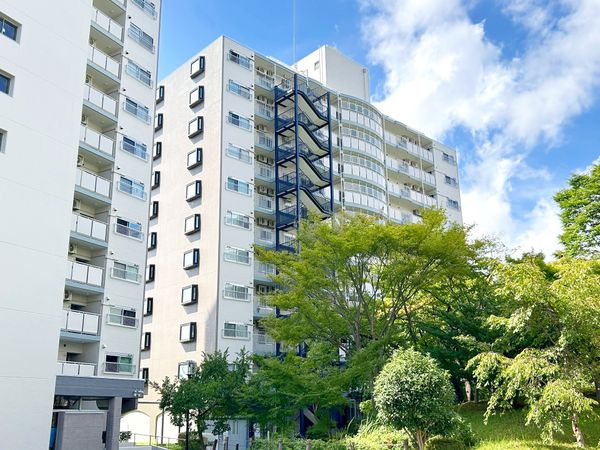 西武拝島ハイツ 5号棟 外観 西武拝島ハイツ 5号棟 外観