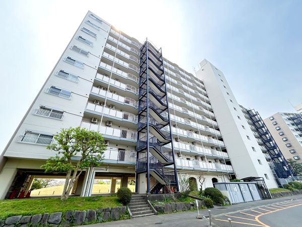 西武拝島ハイツ 1号棟 外観 西武拝島ハイツ 1号棟 外観