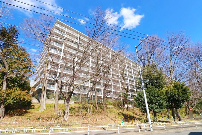 ラティア 外観 ラティア 外観