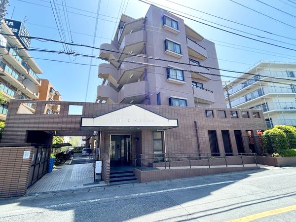 ファインクレスト福生 外観