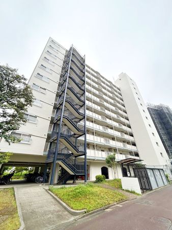西武拝島ハイツ 3号棟 外観 西武拝島ハイツ 3号棟 外観