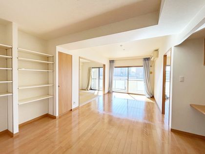 ザ・バーデン昭島 リビング