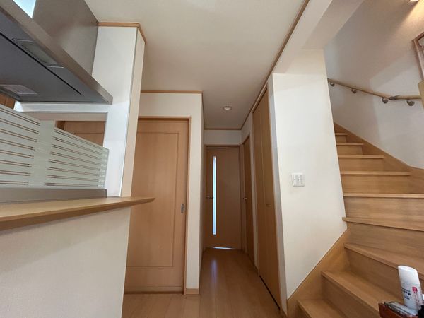 西東京市緑町2丁目 戸建 リビング