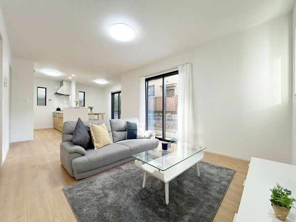 西東京市柳沢3丁目 新築戸建 リビング