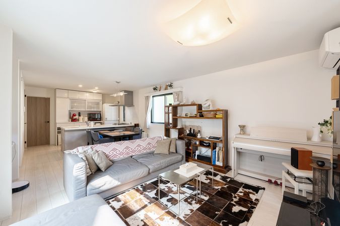 西東京市富士町6丁目 戸建 リビング