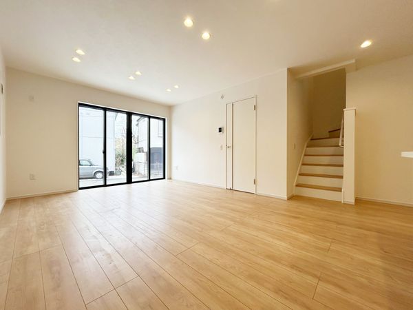 西東京市向台町6丁目 新築戸建 1号棟 リビング