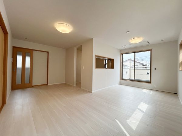西東京市富士町4丁目 戸建 リビング 西東京市富士町4丁目 戸建 リビング