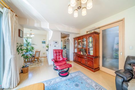 西東京市新町3丁目 戸建 リビング