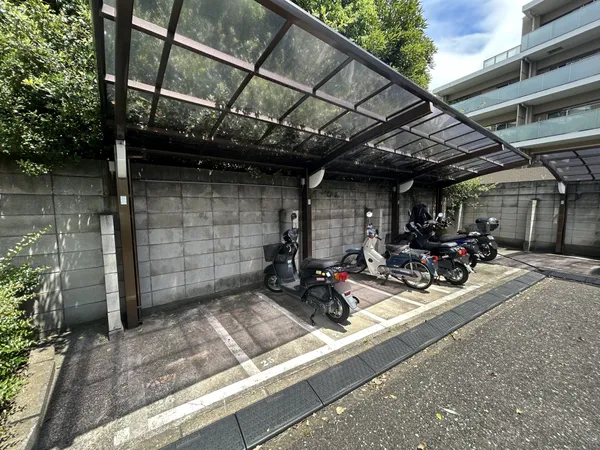 バイク置場