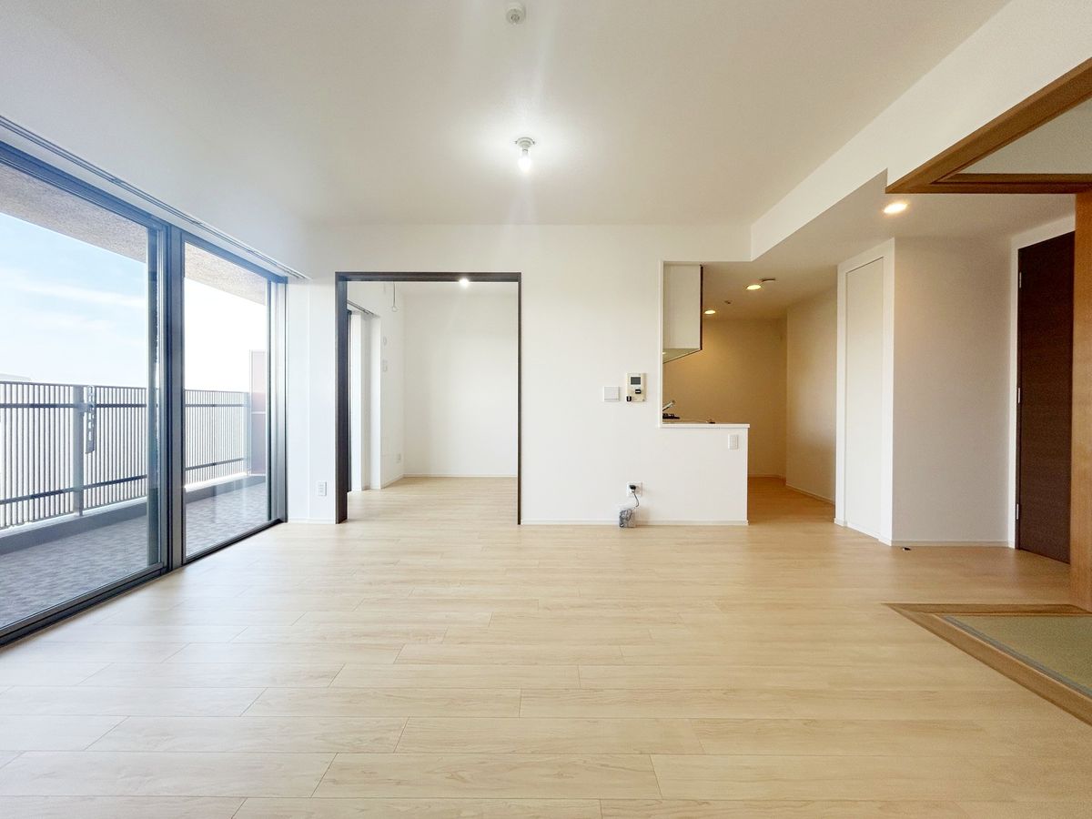 ヴィーガーデン ザ・レジデンス リビング リビング