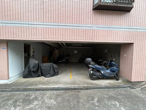 バイク置場