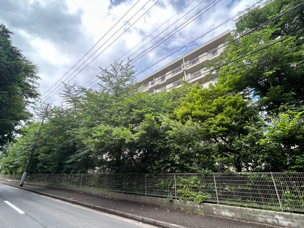 西原グリーンハイツ 9号棟 外観 西原グリーンハイツ 9号棟 外観